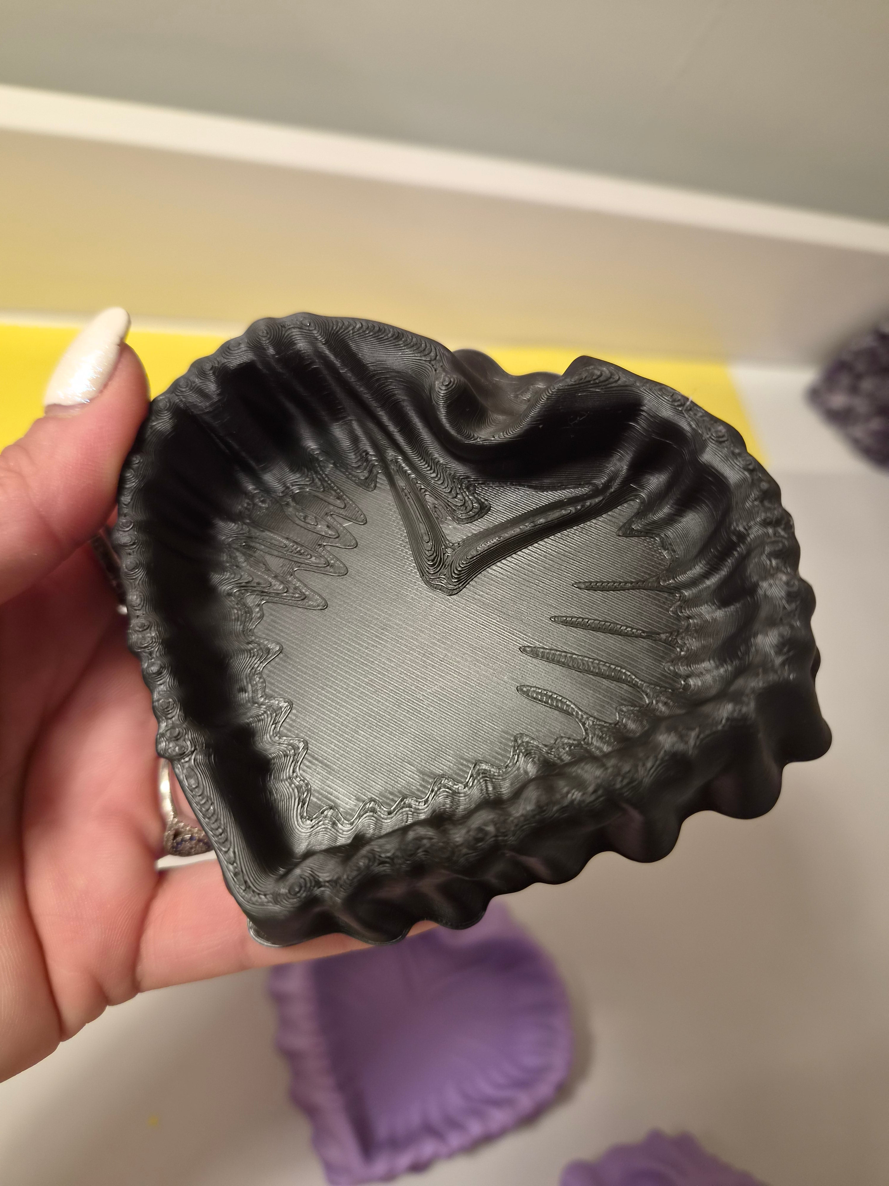 Heart trinket bowl