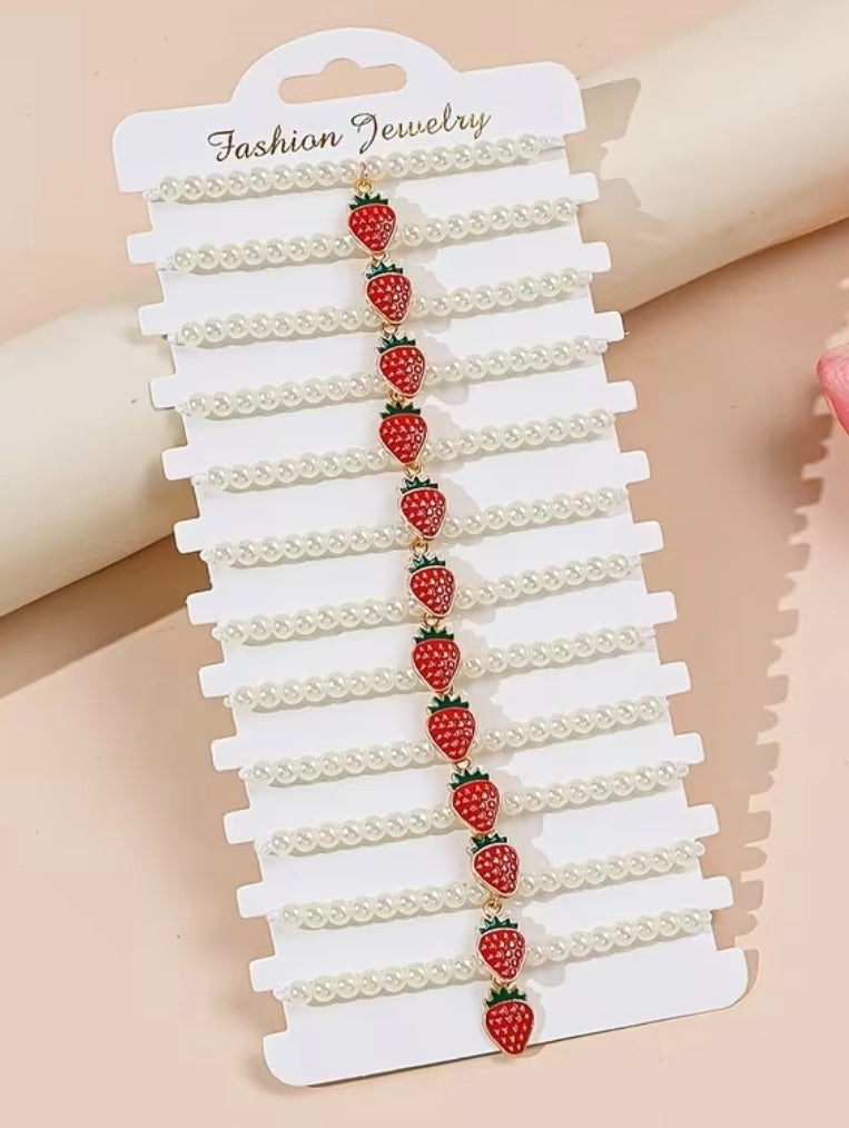 Mummy & Me Strawberry Mystery Bundle